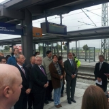 Heiko Hamann, Wirtschaftsminister Zeil, Chrstine Strobl (v.l.) bei der Segnung des neuen Bahnhofs.