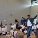 Felix Neureuther beim Kids on Court Festival